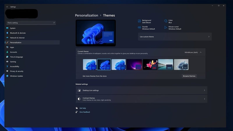 Microsoft Windows 11 Pro Logo auf hellem Hintergrund, zentrale Darstellung des Betriebssystems für PCs